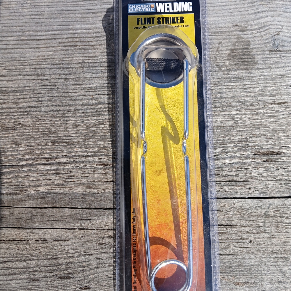 Flint Striker - Silver